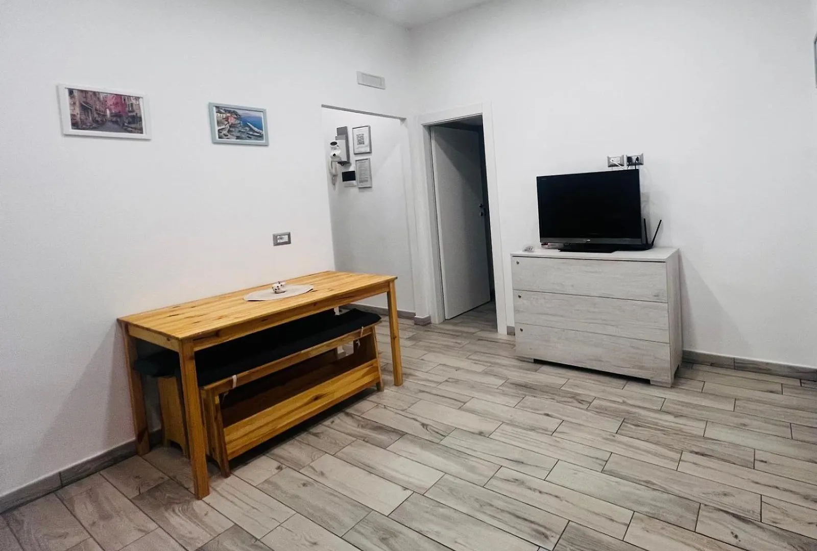 Domus Re Ferdinando Apartment Naples